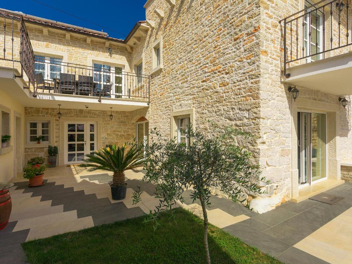 Villa Patrick-Luxury Stone House In The Center Of Istria Pazin Exterior foto